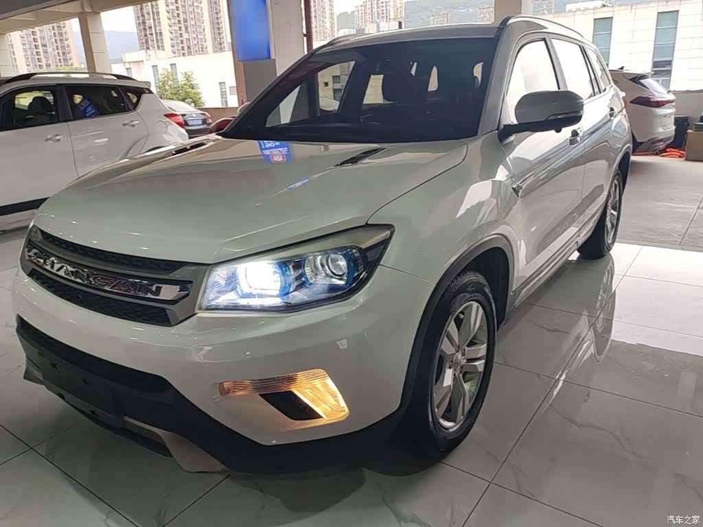 Changan CS75, 2016 2