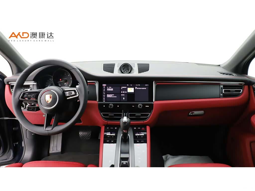 Porsche Macan, 2022 все фото