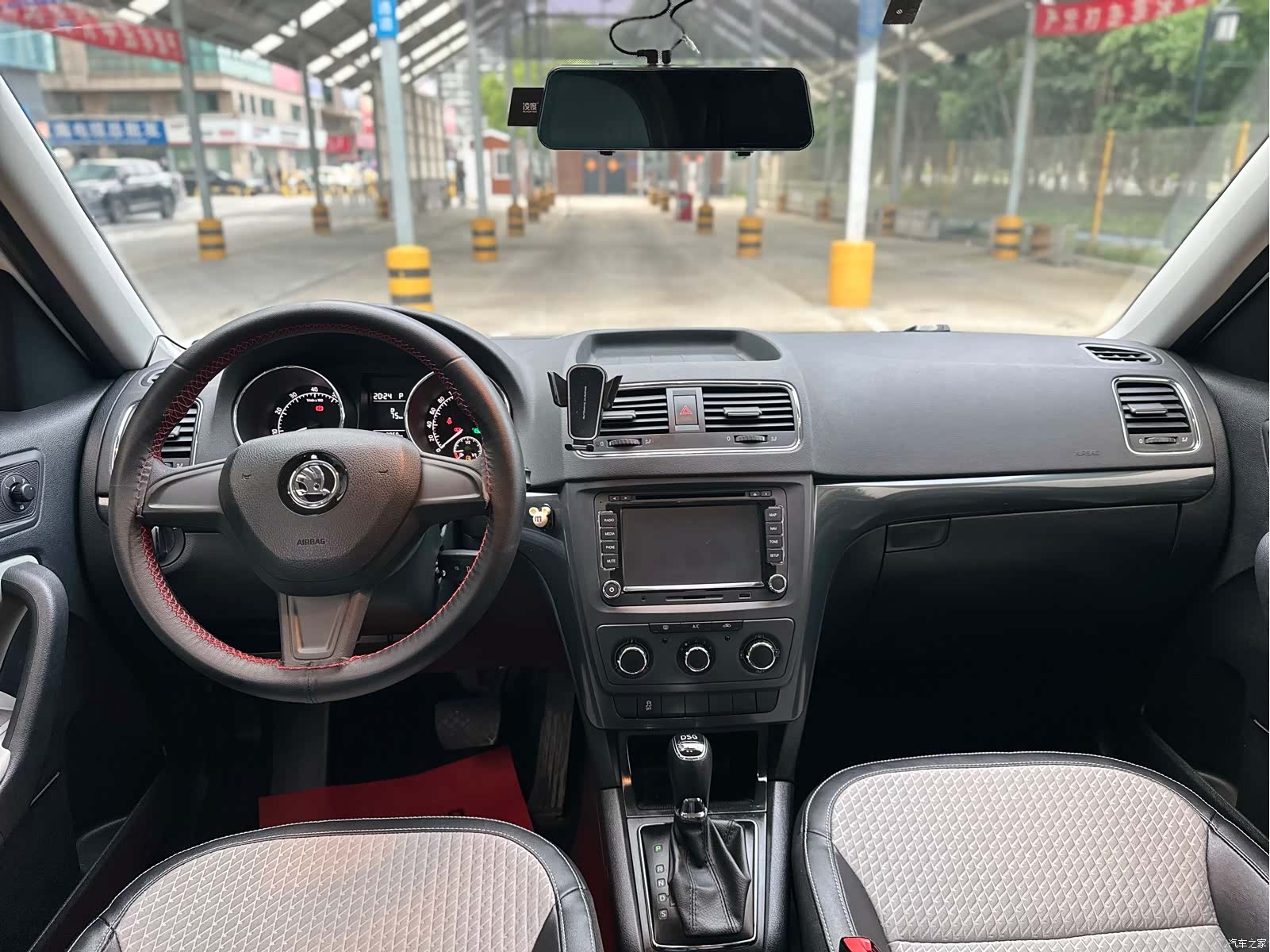 Skoda Yeti, 2017 9