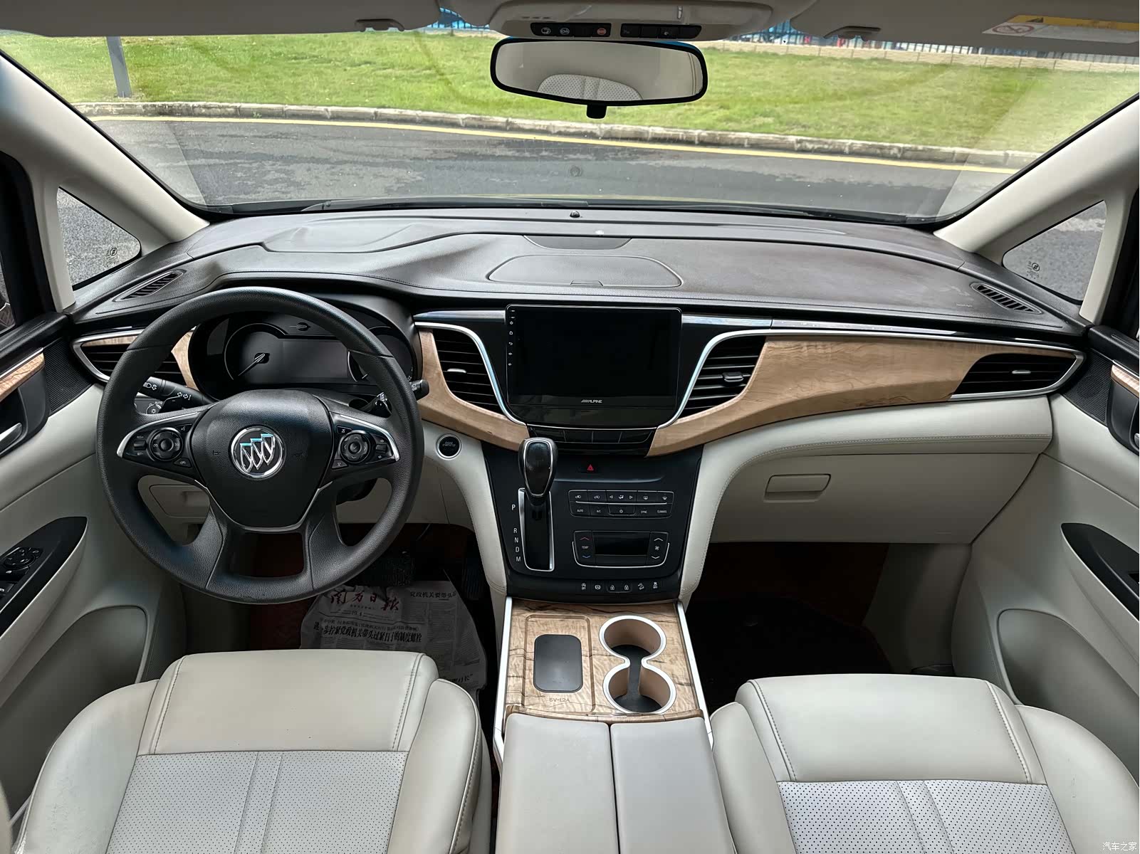 Buick GL8, 2019 6
