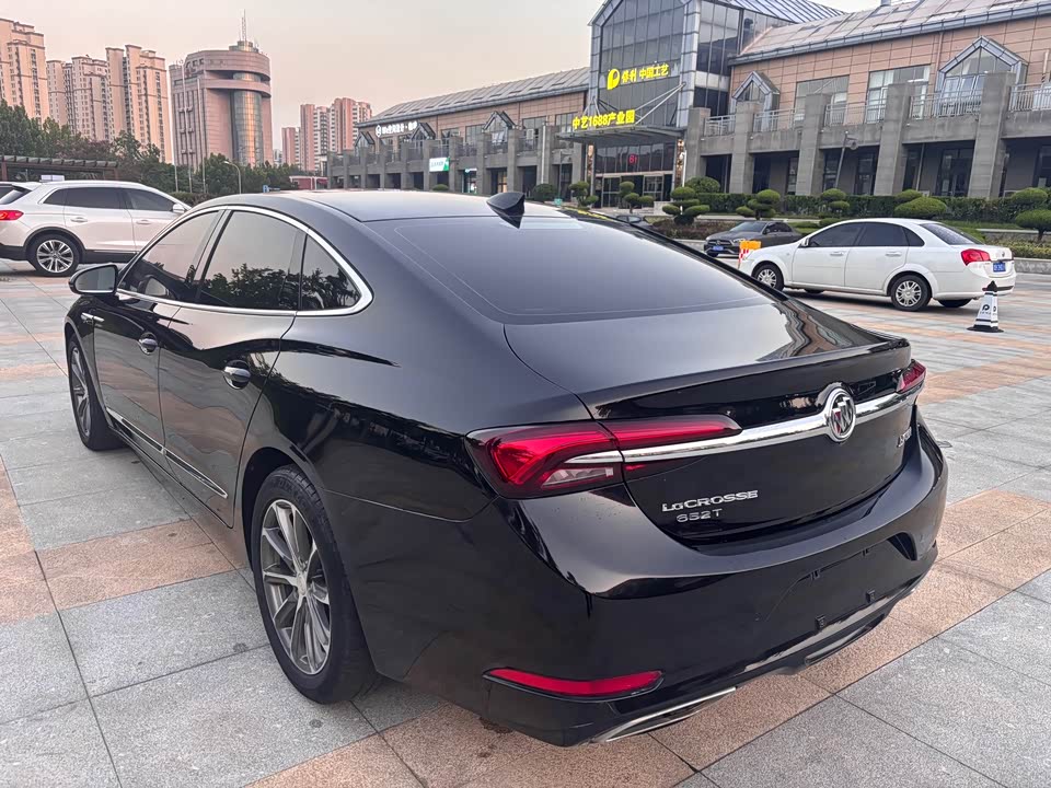 Buick Lacrosse