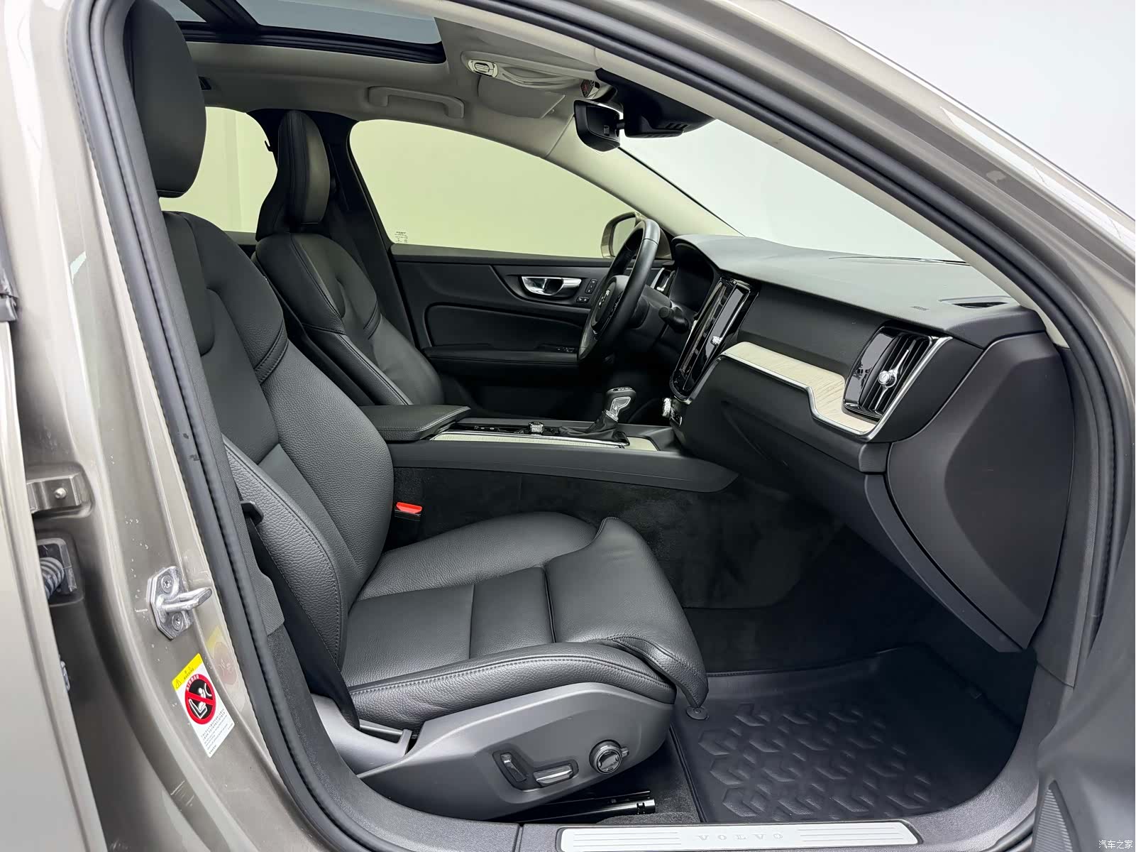 Volvo S60, 2021 12