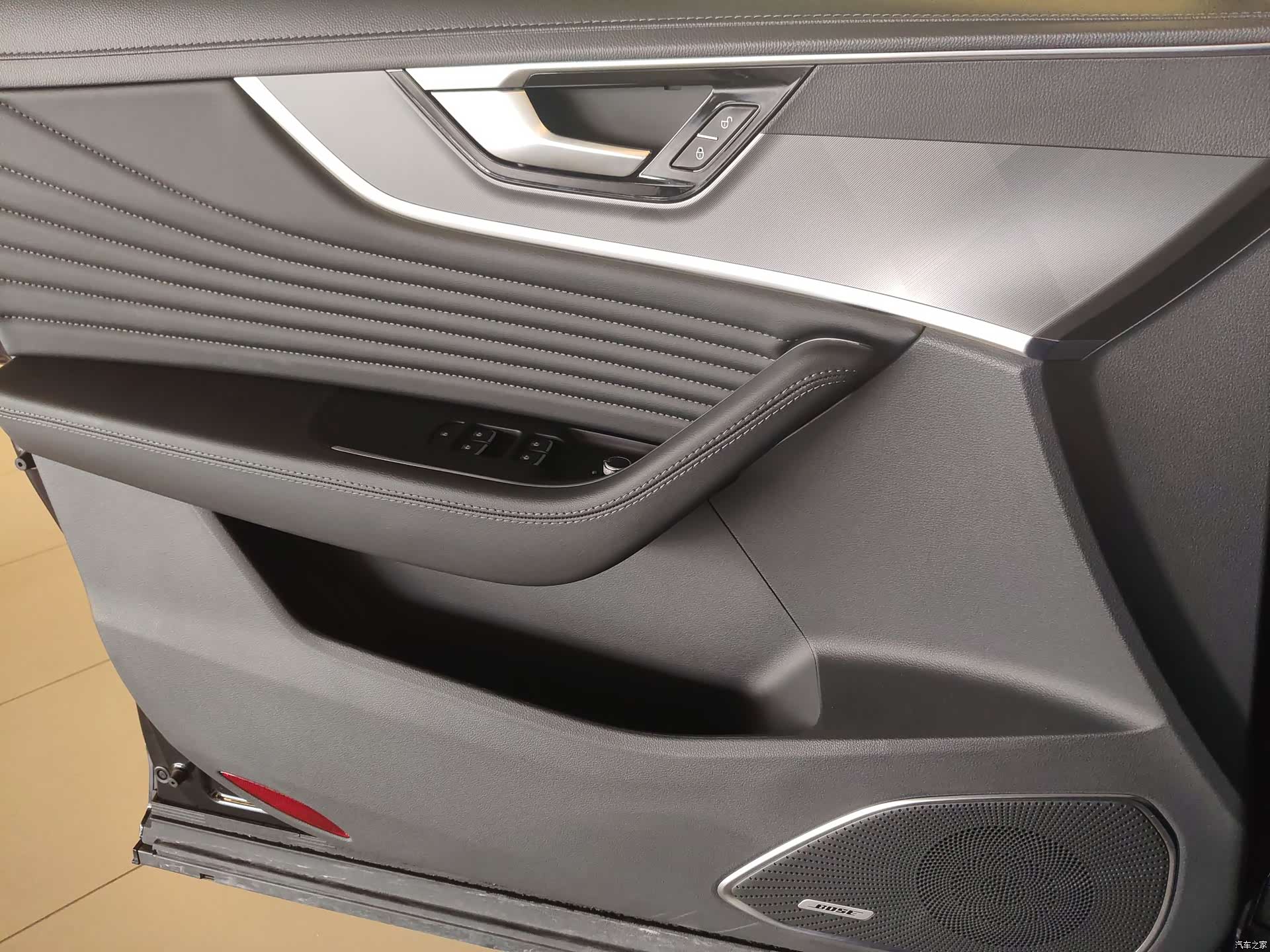 Hongqi HS5, 2024 21