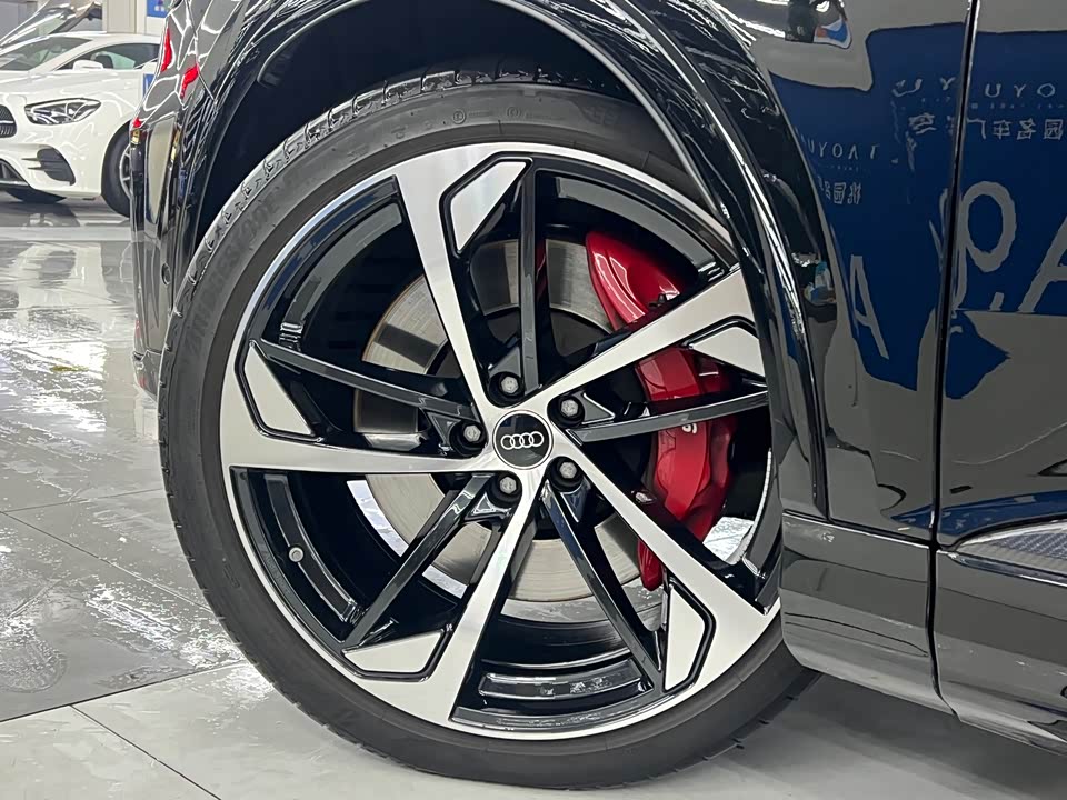 Audi SQ7
