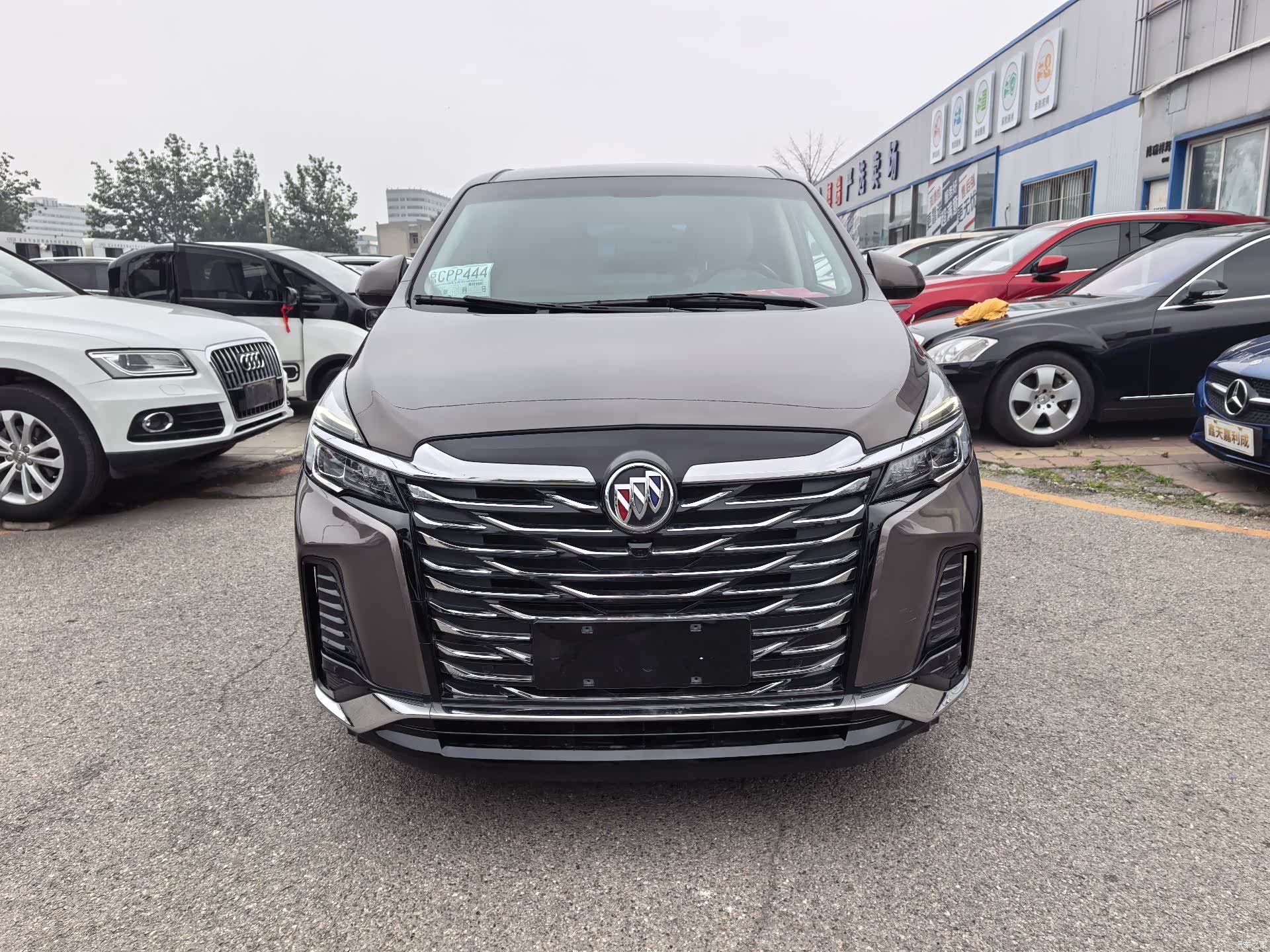 Buick GL8, 2025 2