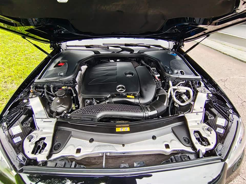 Mercedes-Benz E-class Mercedes-Benz E-class
