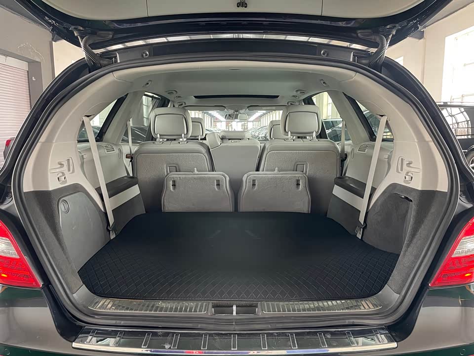 Mercedes-Benz R-class
