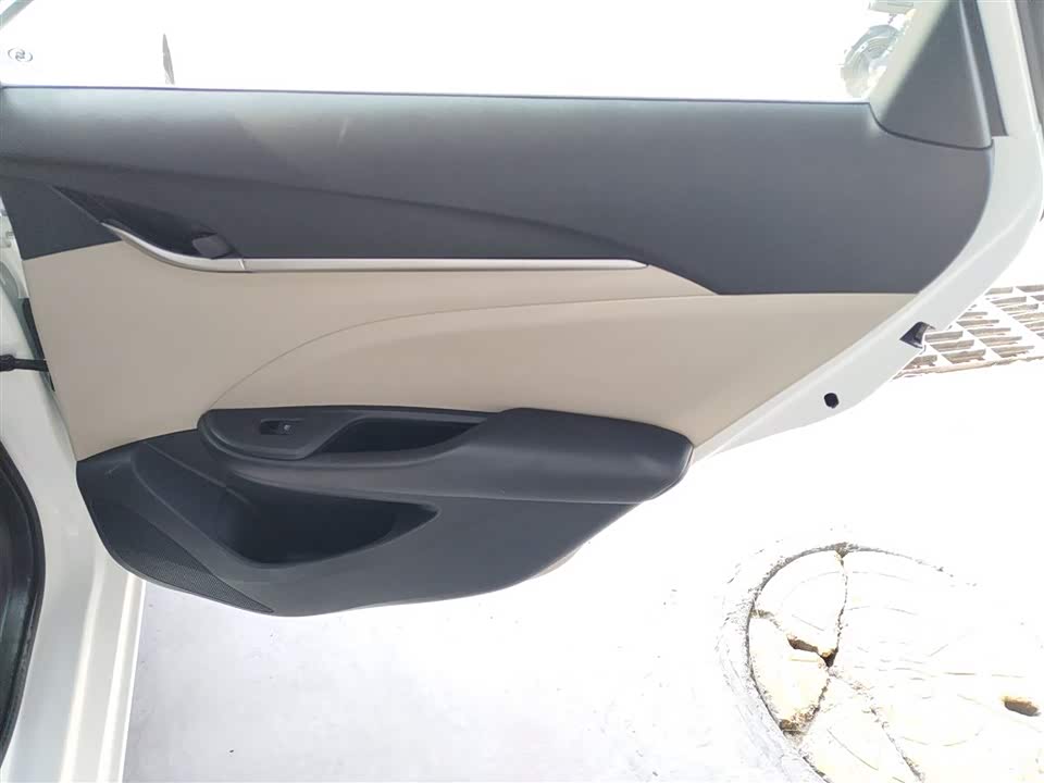 Buick Yinglang