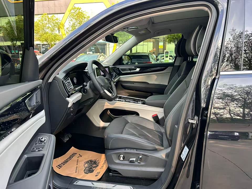 Volkswagen Tourang