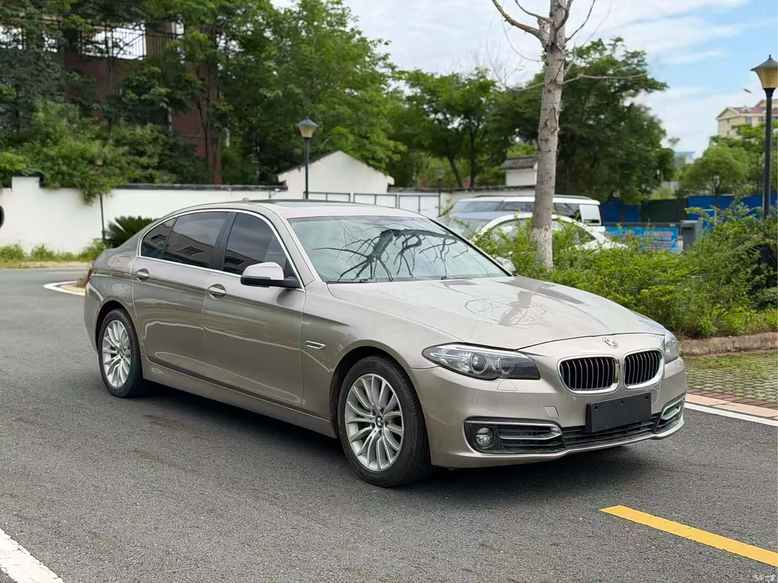 BMW 5 Series, 2016 3