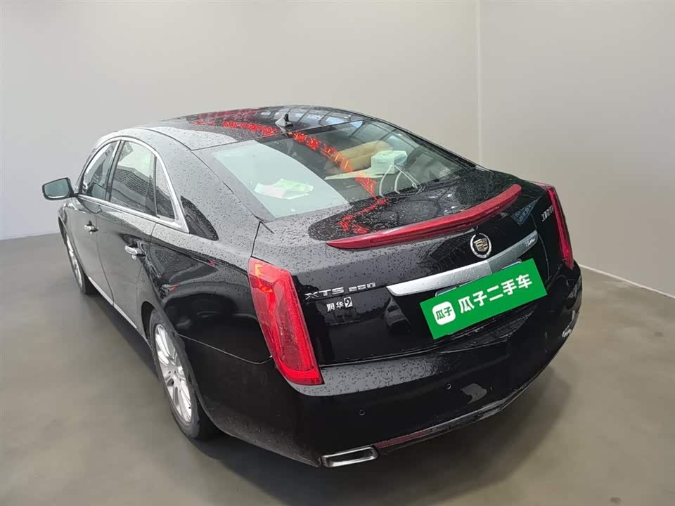 Cadillac XTS
