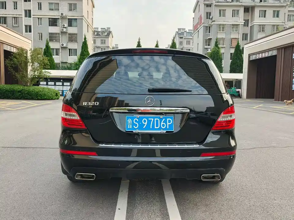 Mercedes-Benz R-class