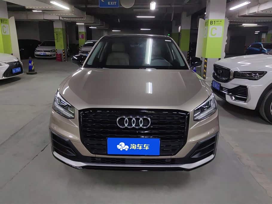 Audi Q2L