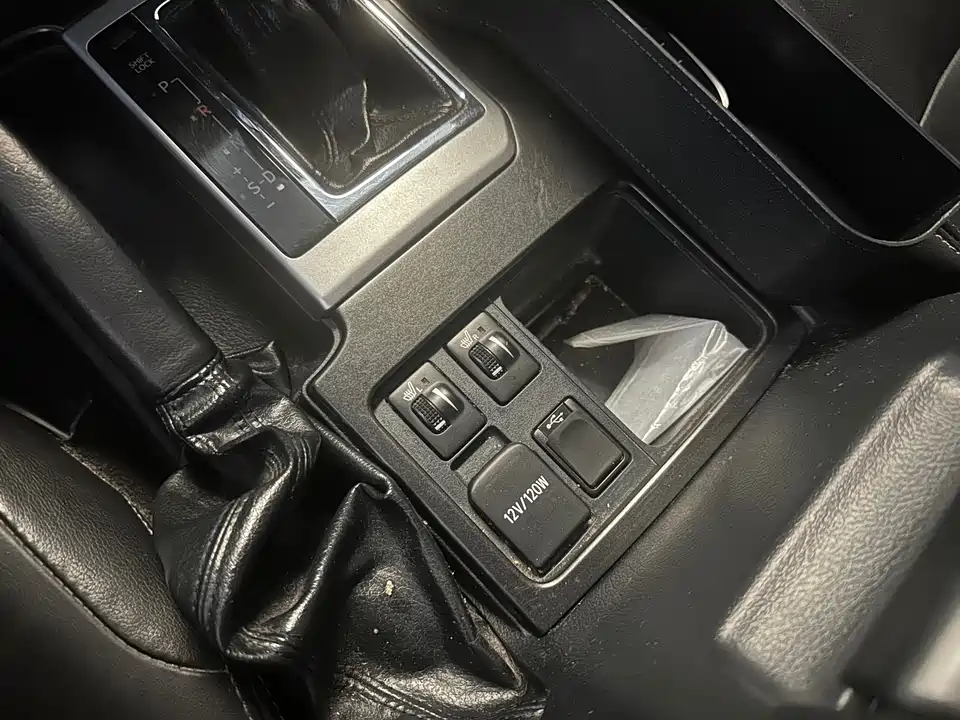 Toyota Prado