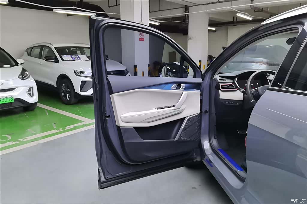 Lynk & Co 02, 2022 7