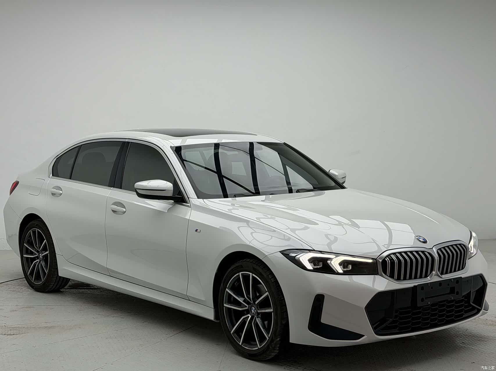 BMW 3 Series, 2023 3