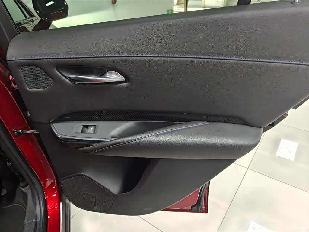 Cadillac XT4, 2023 22