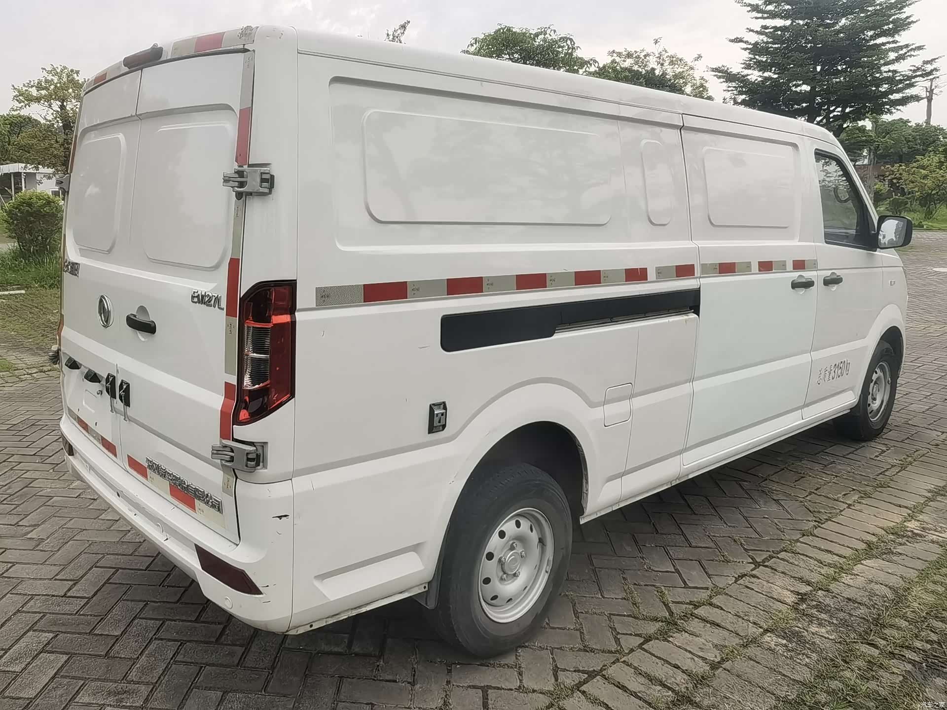 DongFeng EM27, 2025 8