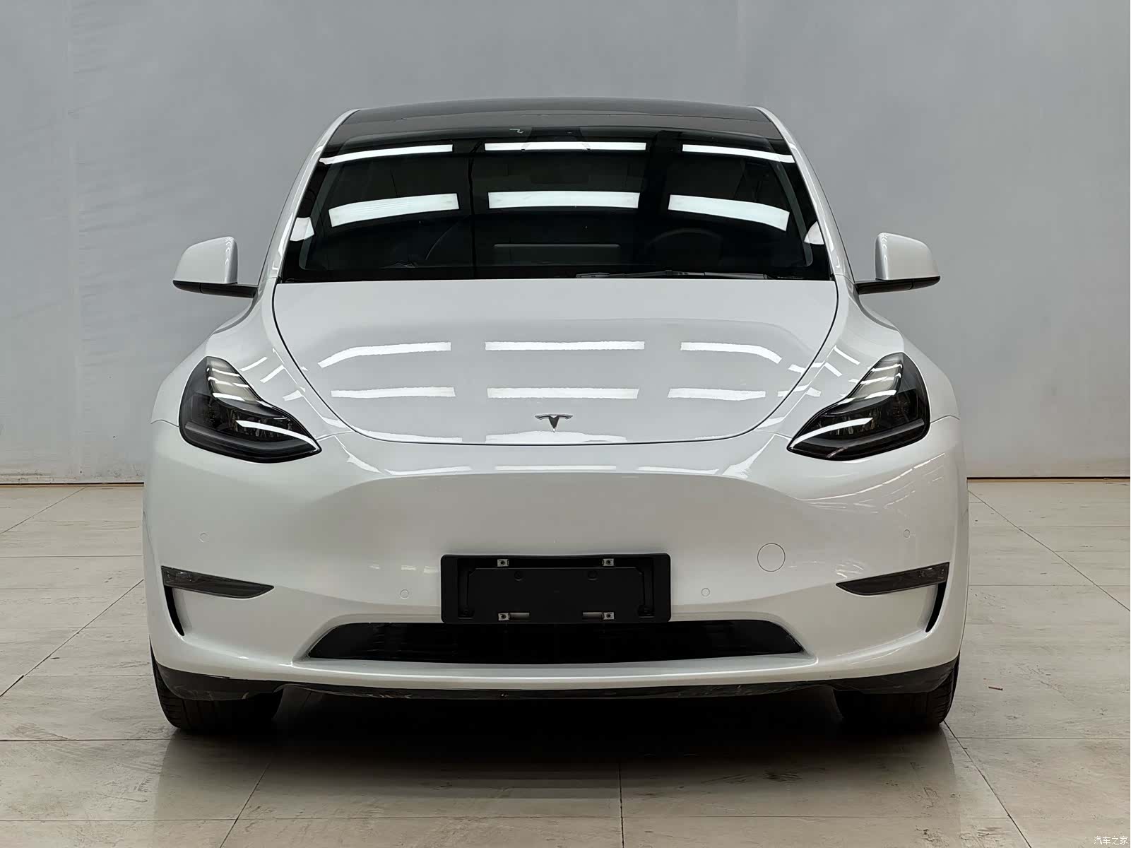 Tesla Model Y, 2021 10