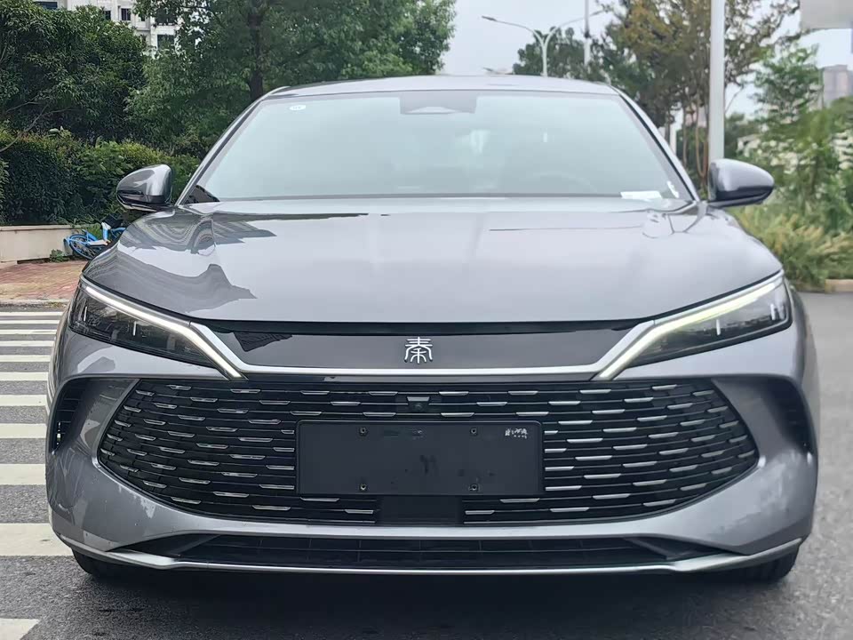 BYD Qin L