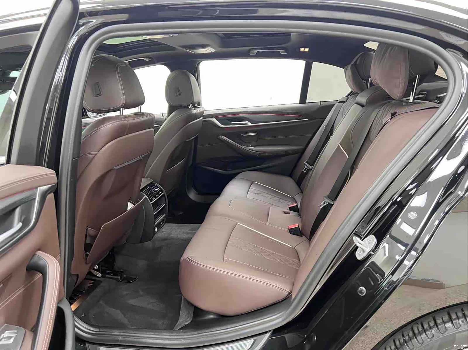 BMW 5 Series, 2021 10