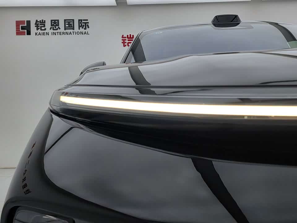 Li Auto Ideal L9