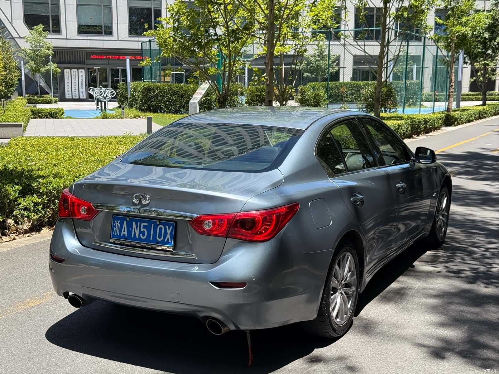 Infiniti Q50L, 2015 8
