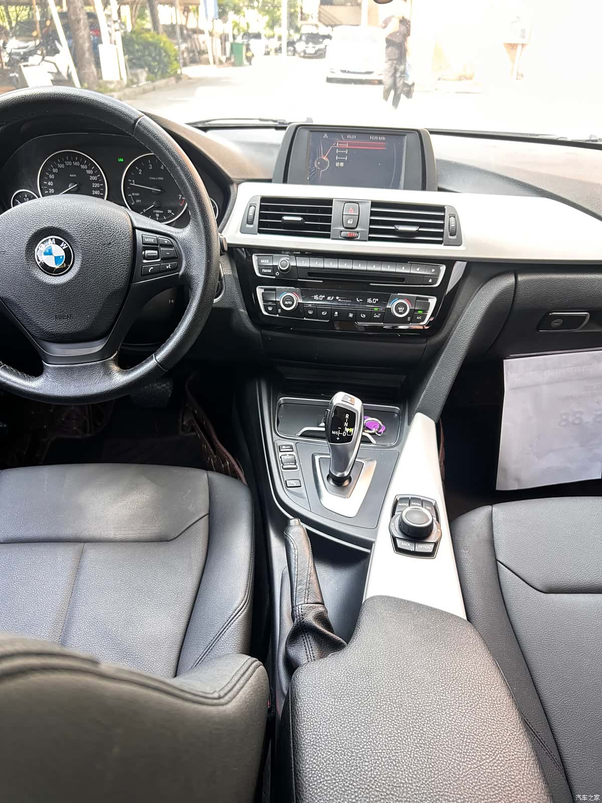 BMW 3 Series, 2015 17