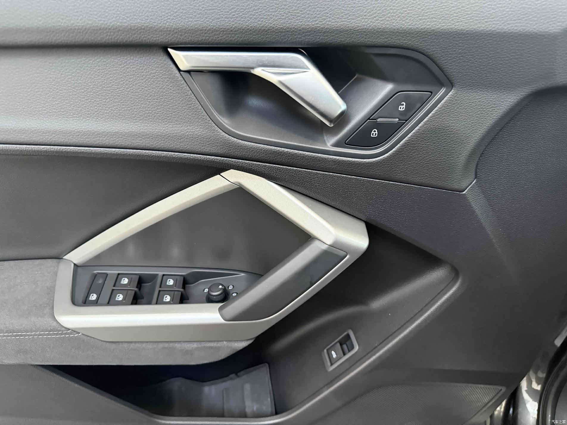 Audi Q3, 2023 9