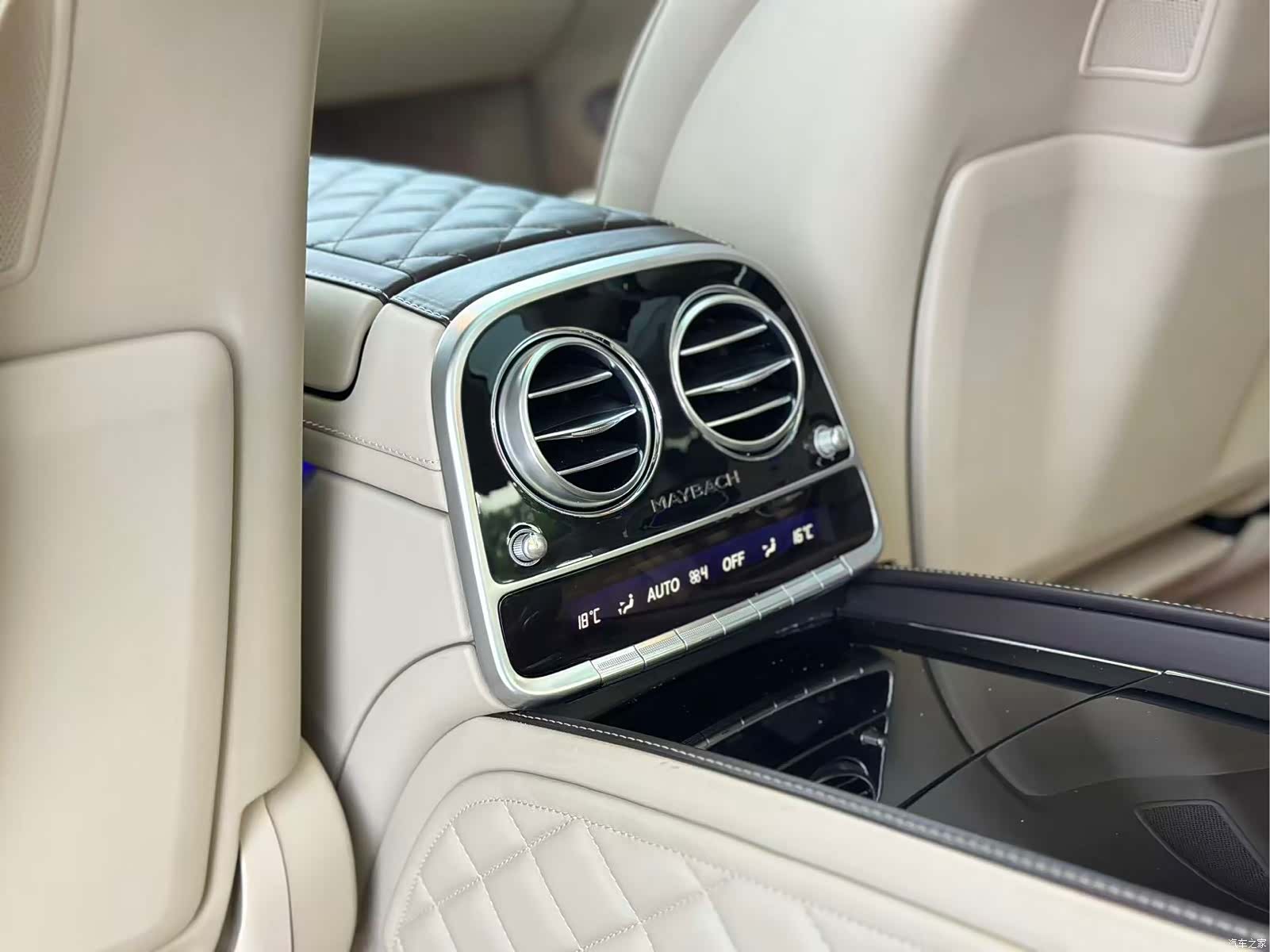 Maybach S-Class, 2019 23