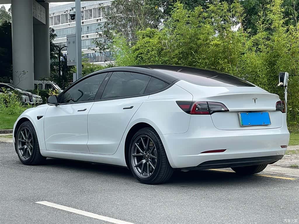 Tesla Model 3, 2019 20