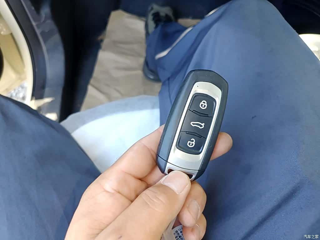 Geely Panda, 2026 9