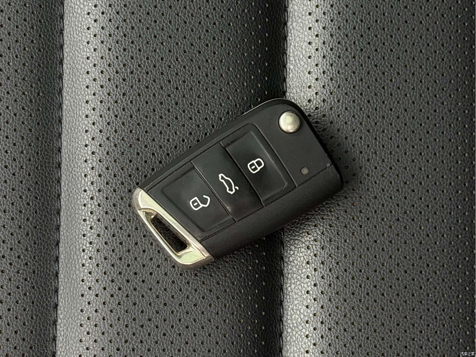 Volkswagen Tharu, 2021 16