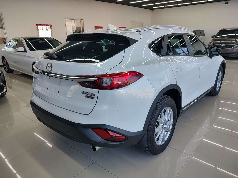 Mazda CX-4