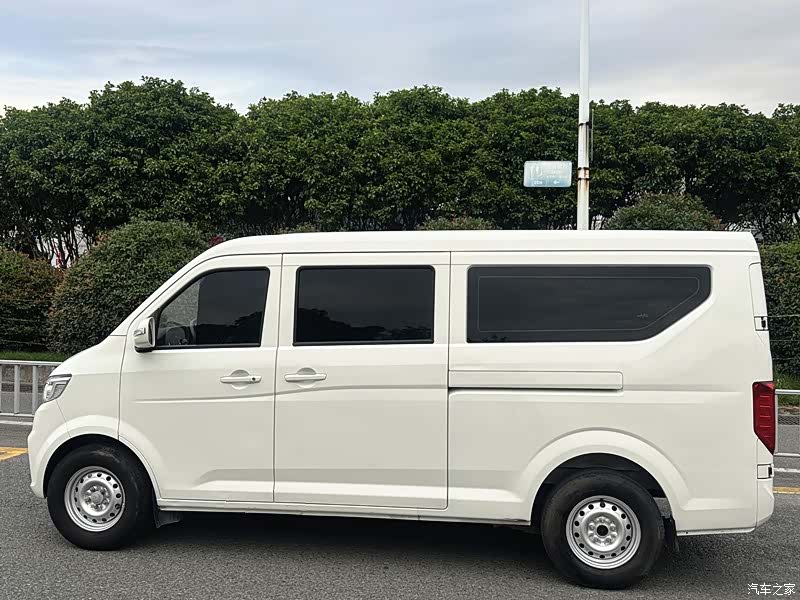 Changan V5, 2025 3