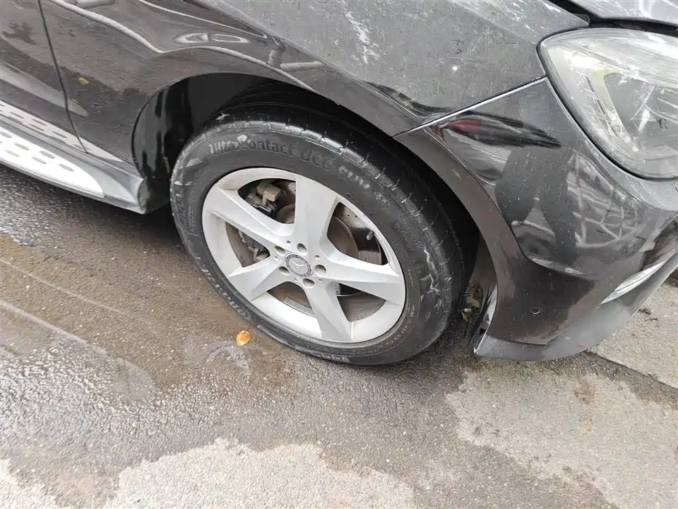 Mercedes-Benz M class