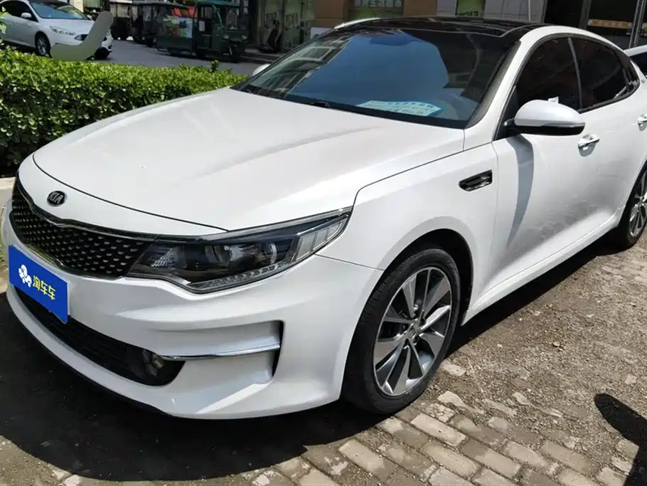 Kia K5