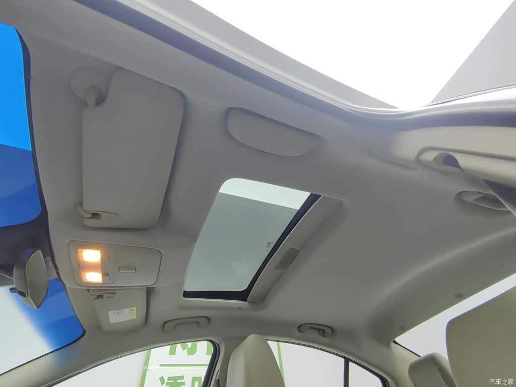 Chevrolet SE, 2015 14
