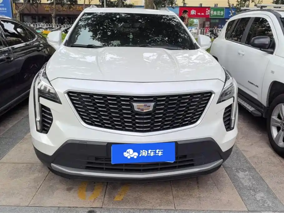 Cadillac XT4
