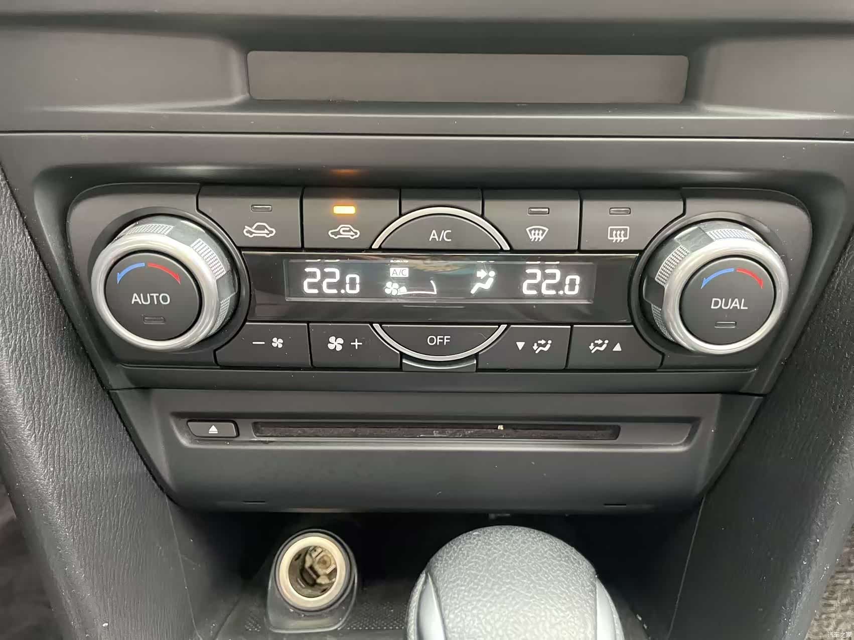 Mazda Mazda3, 2019 20