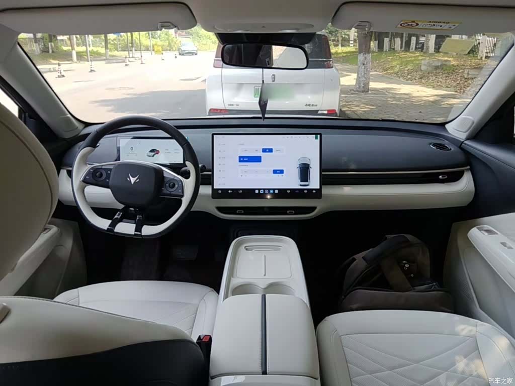 BAIC T1, 2025 10