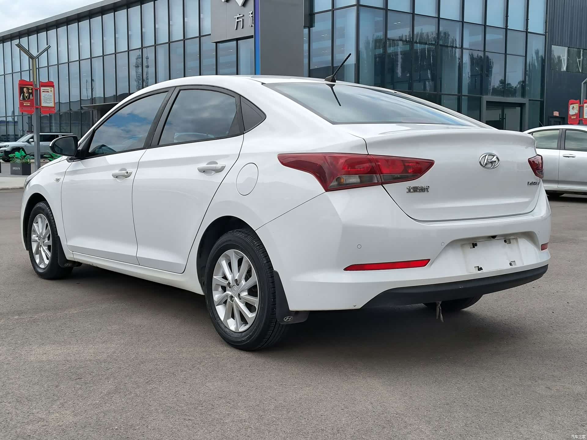 Hyundai GLS, 2017 7