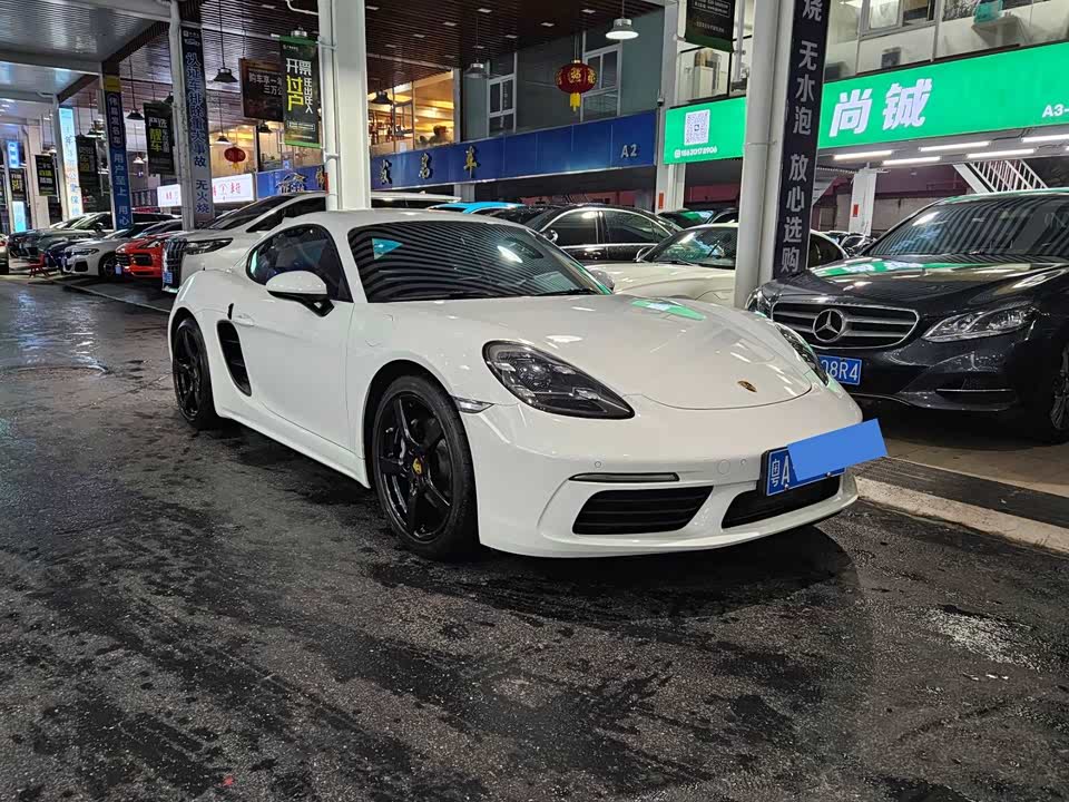 Porsche 718