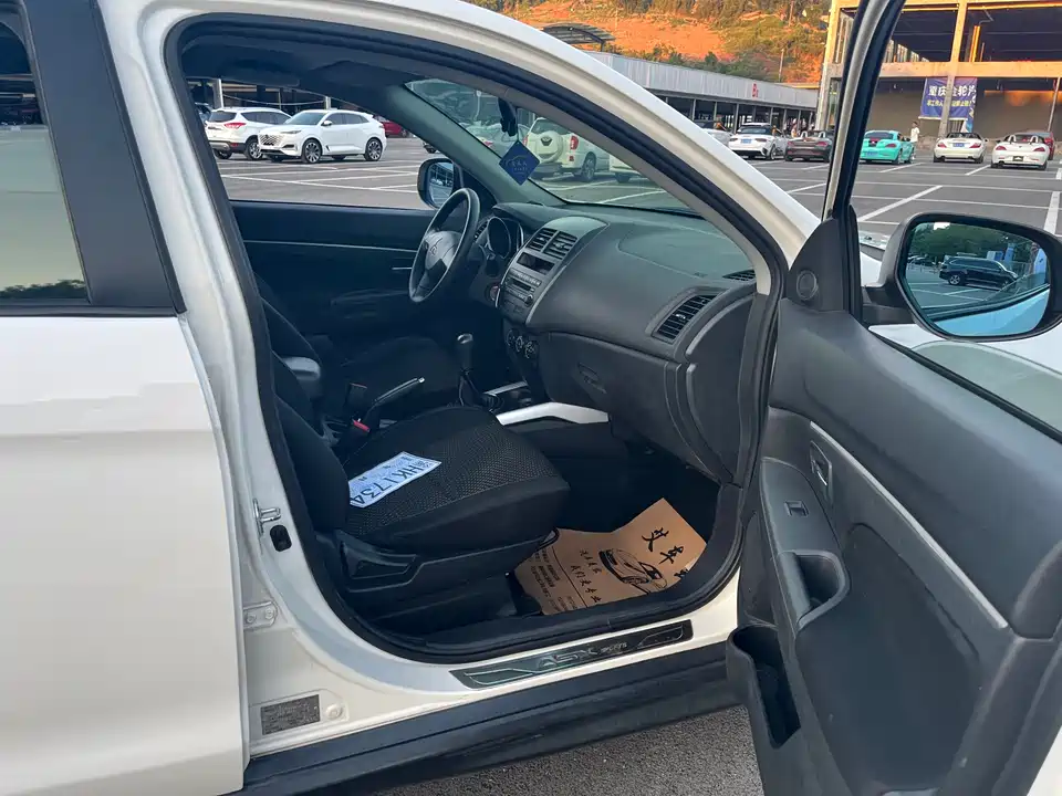 Mitsubishi Jinxuan ASX