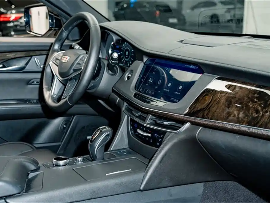 Cadillac CT6