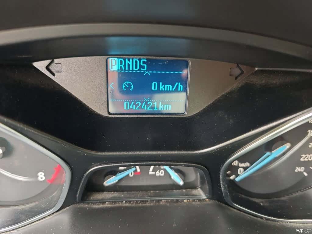 Ford Focus, 2019 9