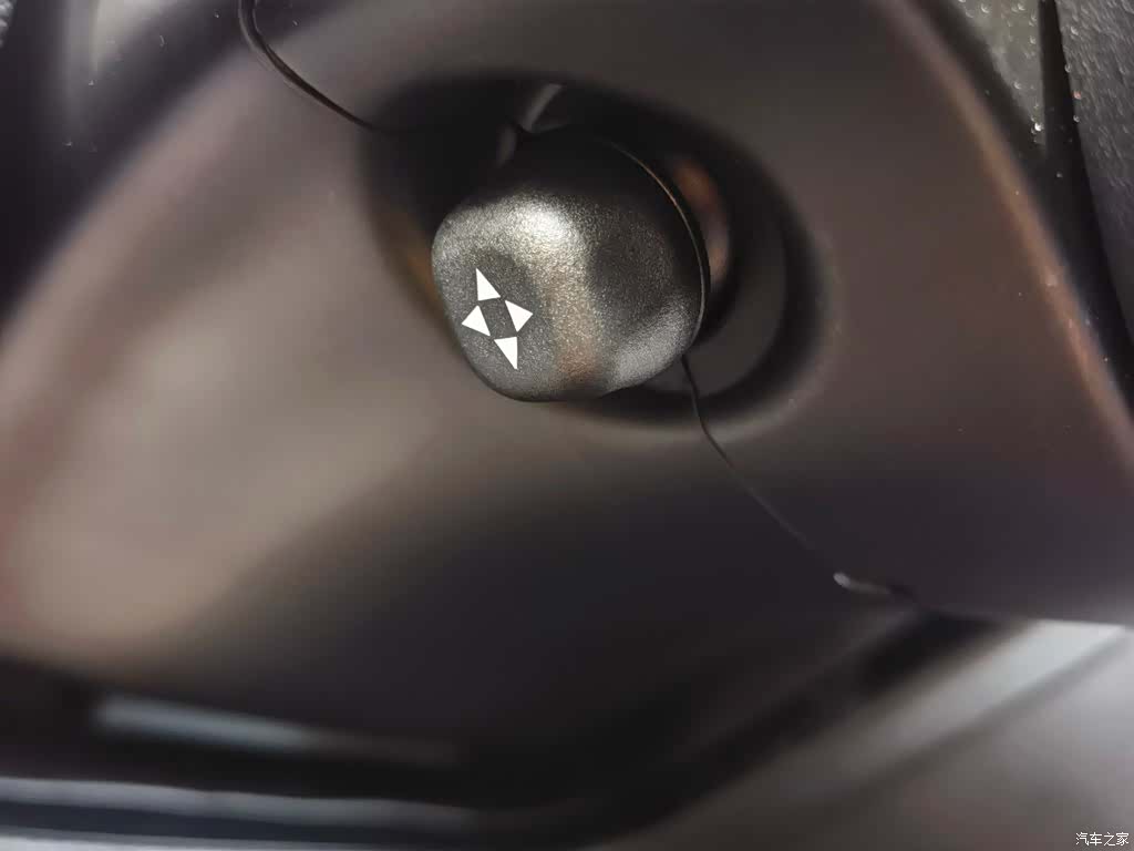 Maserati Levante, 2016 28