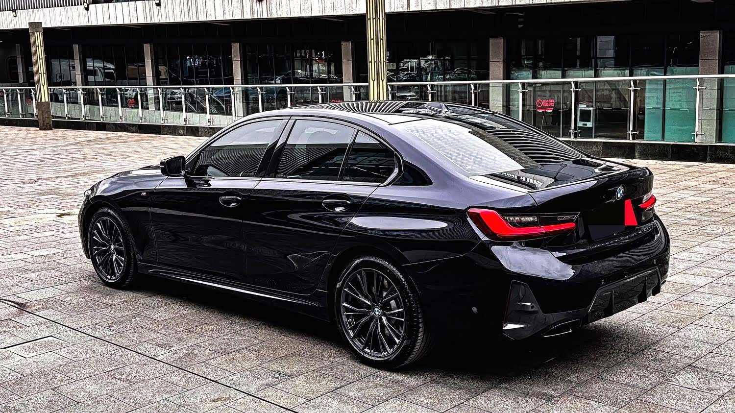 BMW 3 Series, 2024 7