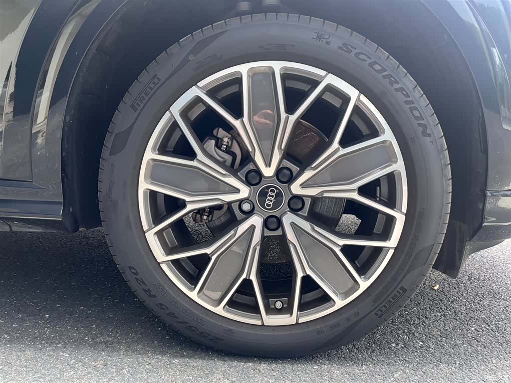 Audi Q5L, 2026 16