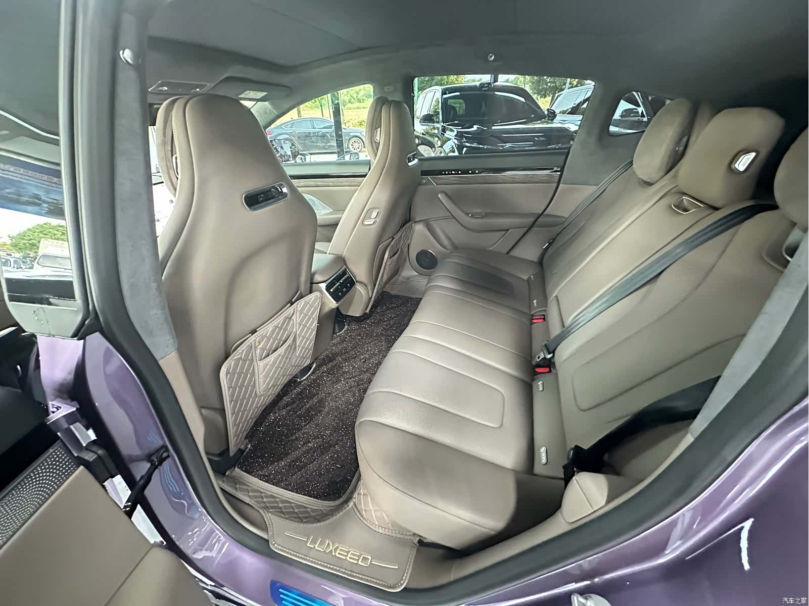 Luxeed R7, 2024 6